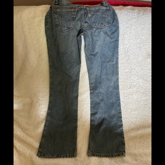 Volcom size 5 jeans. - Picture 2 of 3